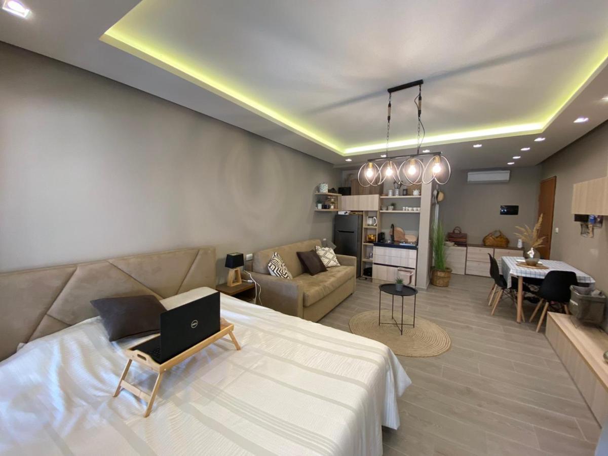 Qerret Boutique Studio Apartment Golem  Luaran gambar