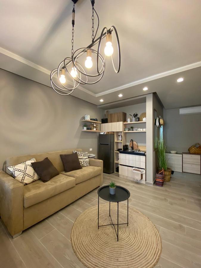 Qerret Boutique Studio Apartment Golem  Luaran gambar