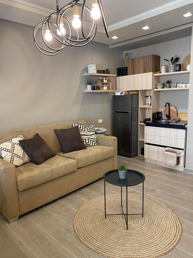 Qerret Boutique Studio Apartment Golem  Luaran gambar
