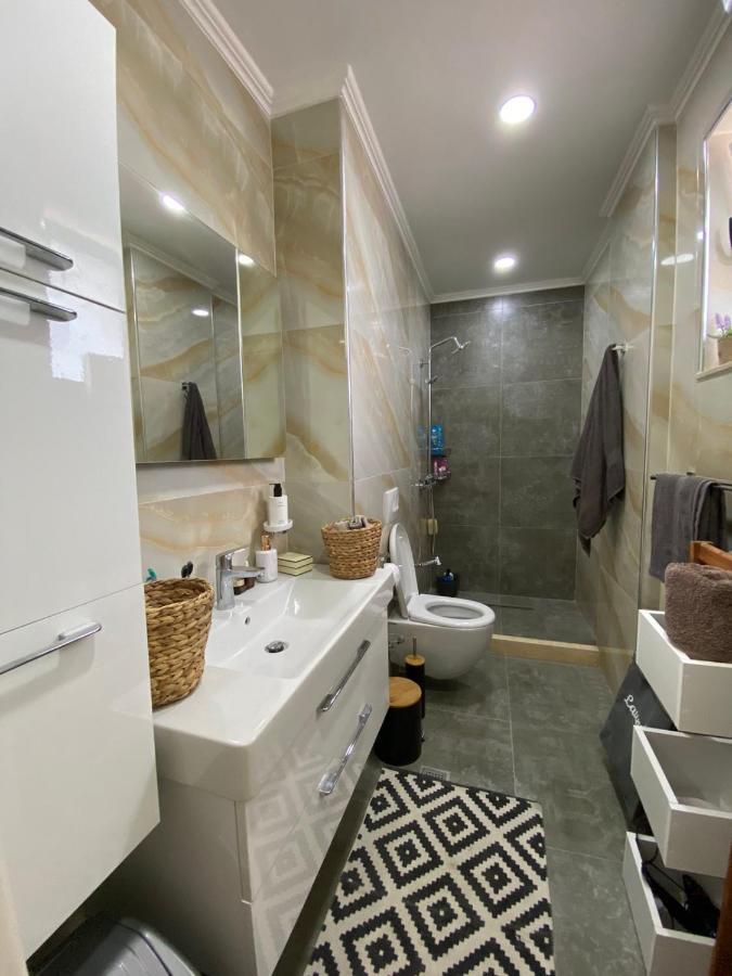 Qerret Boutique Studio Apartment Golem  Luaran gambar